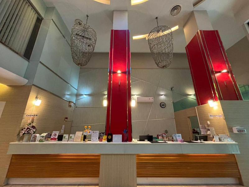 Aloha Hotel Hadyai - Lobi