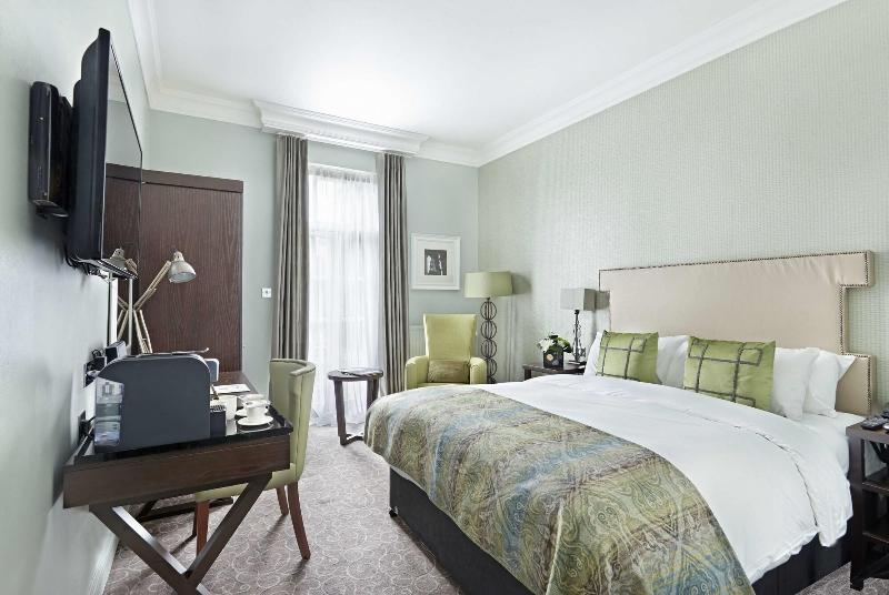 De Vere Motram Hall - Oda