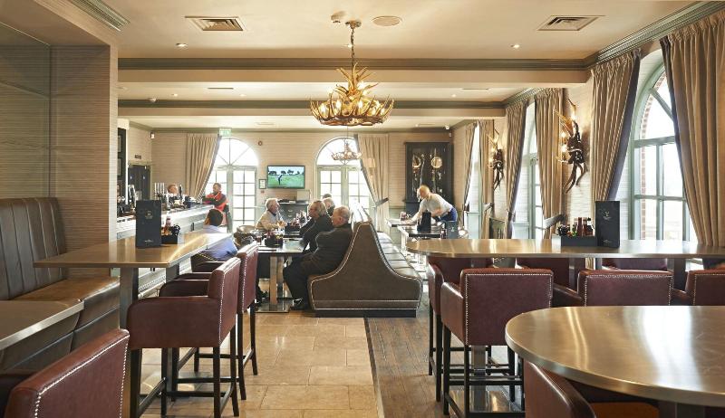 De Vere Motram Hall - Restoran
