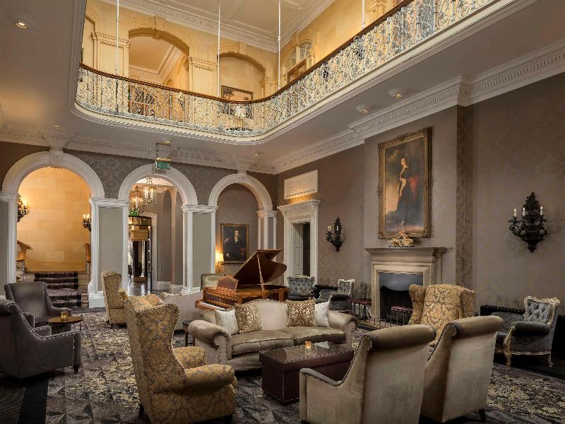 Oulton Hall Hotel Spa and Golf Resort - Lobi