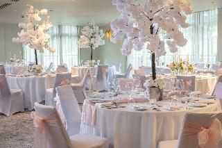 Oulton Hall Hotel Spa and Golf Resort fotoÄŸrafÄ±