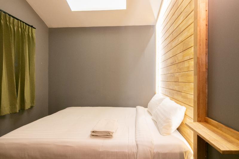 Timber Hostel by ZUZU - Oda
