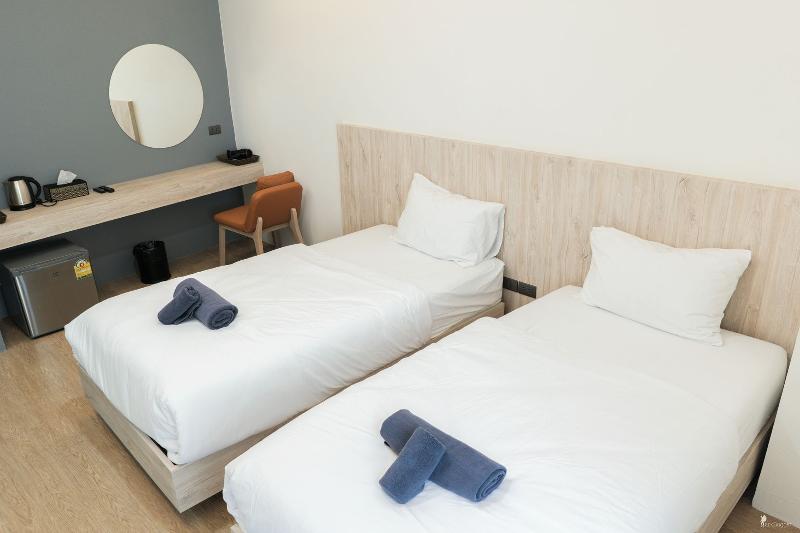 All day hostel @ BTS Bang Chak by ZUZU - Oda