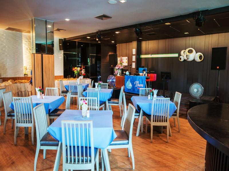Mantra Varee Hotel - Restoran