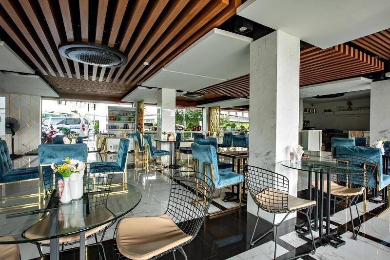 Holatel Hotel Phitsanulok by ZUZU - Genel