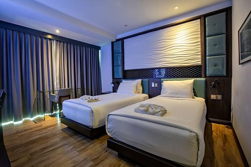 Holatel Hotel Phitsanulok by ZUZU - Oda