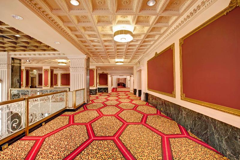 THE NEW YORKER HOTEL BY LOTTE HOTELS - Lobi