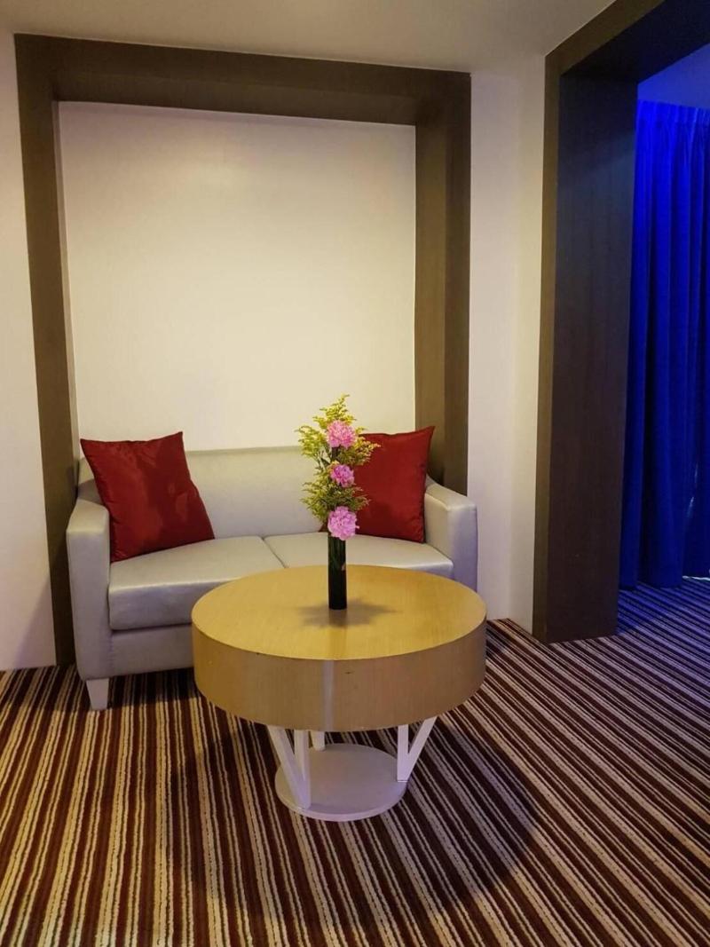 The Paradiso Jk Design Hotel - Lobi
