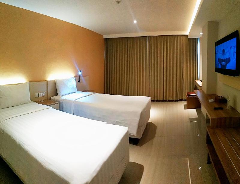 Grand Metro Hotel Tasikmalaya - Oda
