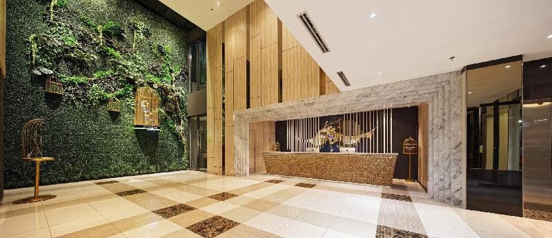 Maxonehotels Com Platinum Hayam Wuruk Jakarta - Lobi