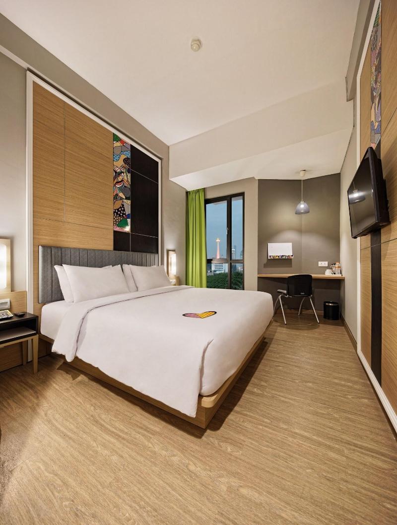 Maxonehotels Com Platinum Hayam Wuruk Jakarta - Oda