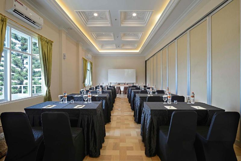 Sahira Butik Hotel Pakuan Syariah Hotel - Toplantı