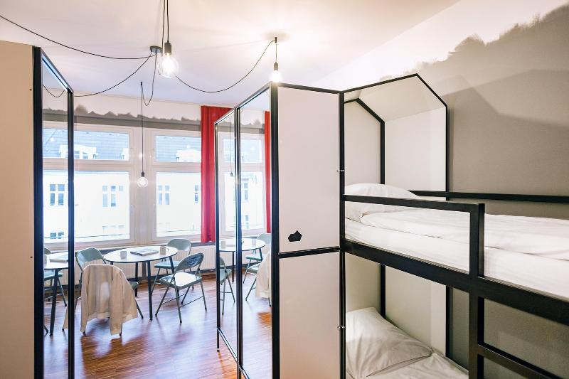 The Circus Hostel - Oda