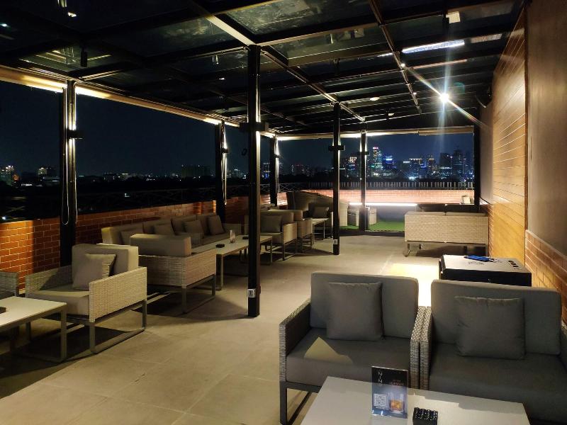 Erian Hotel - Teras