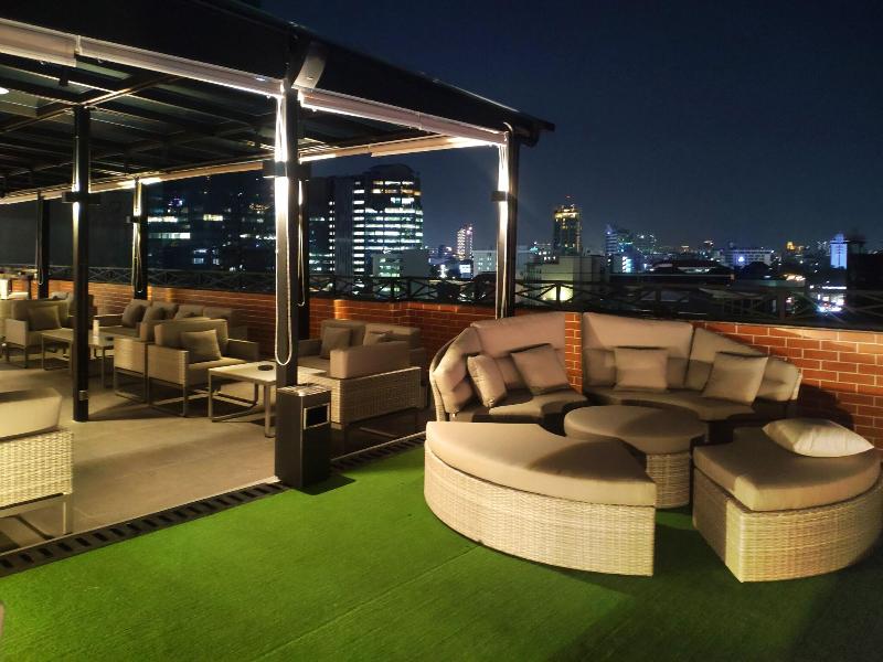 Erian Hotel - Teras