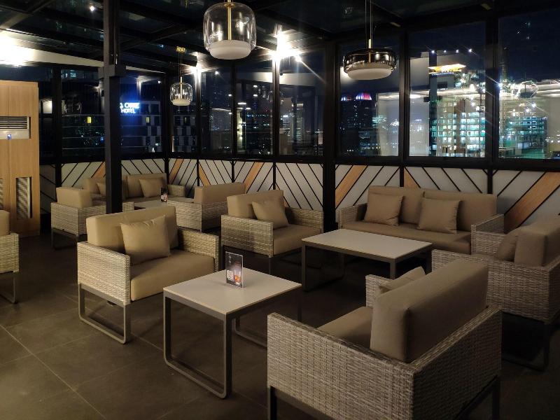 Erian Hotel - Teras