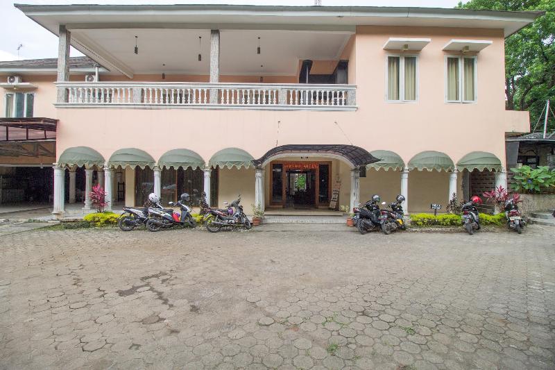 RedDoorz near Kebun Raya Bogor - Genel