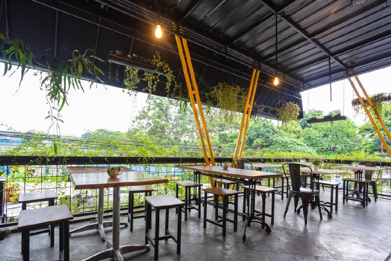 RedDoorz near Botani Square Mall - Genel
