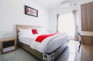 RedDoorz near Hermes Place Polonia Medan fotoÄŸrafÄ±