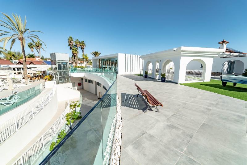 Hotel LIVVO Dunagolf Suites - Genel