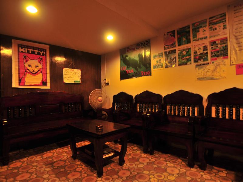 Kitty Guesthouse - Lobi