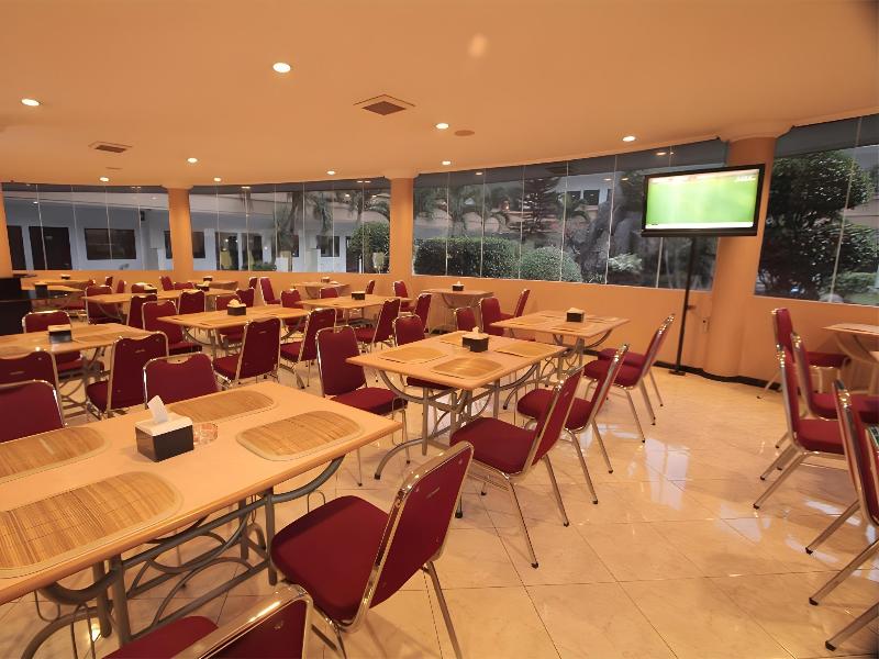 Sinar 2 - Restoran