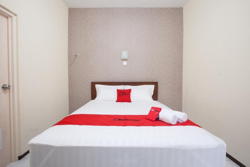 RedDoorz near Brawijaya University - Oda