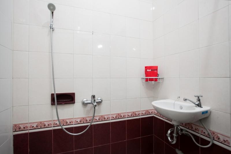 RedDoorz near Brawijaya University - Oda