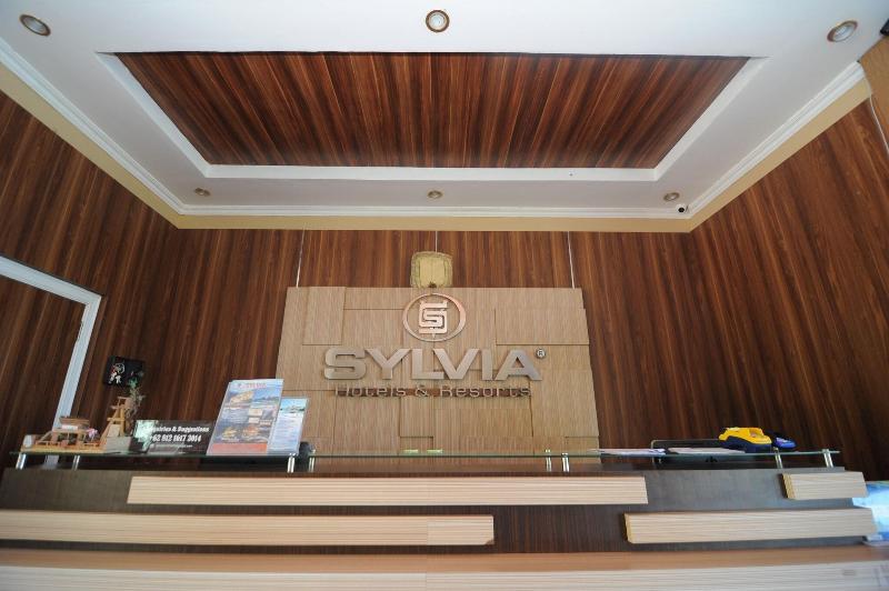 Sylvia Hotel And Resort - Lobi