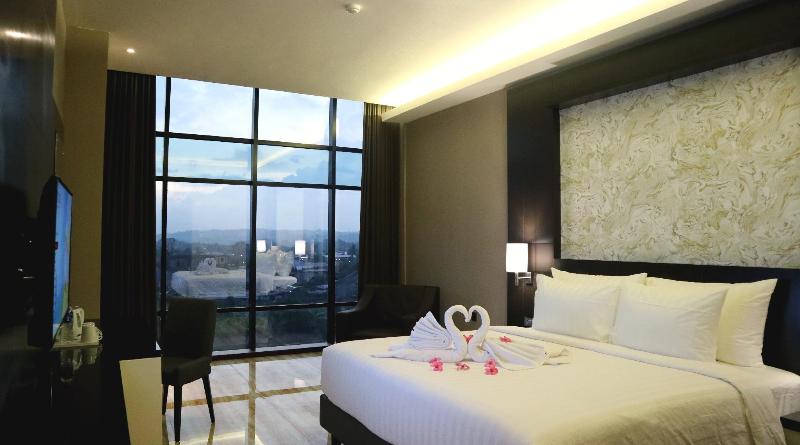 Grand Karlita Hotel Purwokerto - Genel