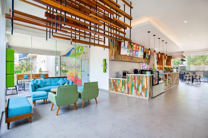 POP! Hotel Pemuda Semarang - Lobi