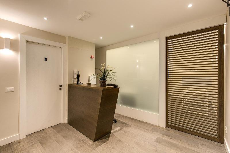 Ecce Roma Suites - Lobi
