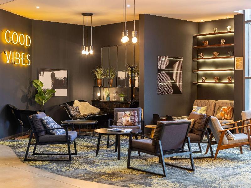 Novotel Edinburgh Centre - Genel