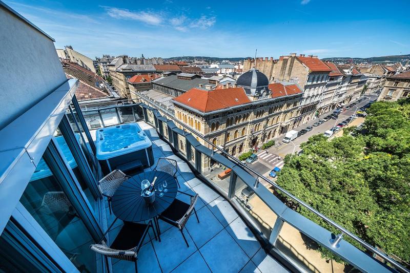 Up Hotel Budapest - Oda