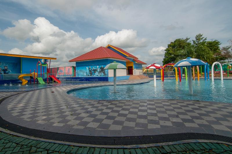 Kyriad Grand Master Hotel Purwodadi - Genel