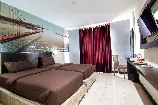 Kyriad Grand Master Hotel Purwodadi fotoÄŸrafÄ±