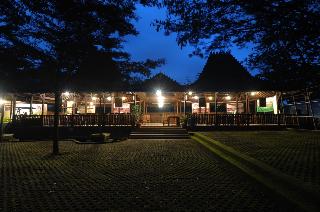 Kyriad Grand Master Hotel Purwodadi fotoÄŸrafÄ±