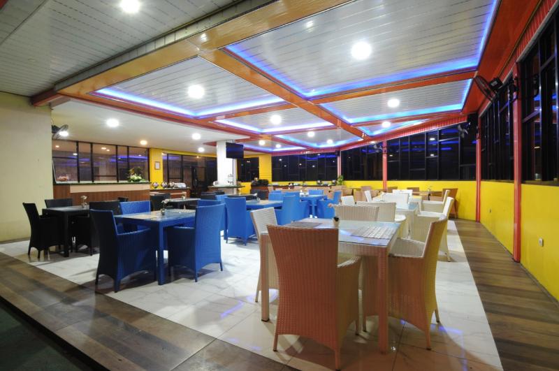 Kyriad Grand Master Hotel Purwodadi - Restoran