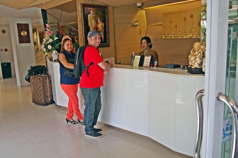 Kavinburi Green Hotel - Lobi