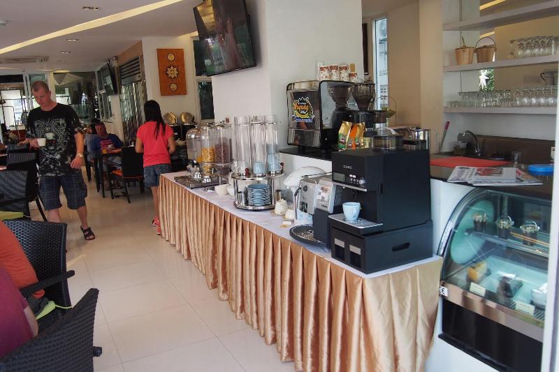 Kavinburi Green Hotel - Restoran