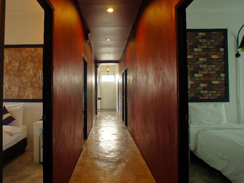 Walking Street Residence - Genel