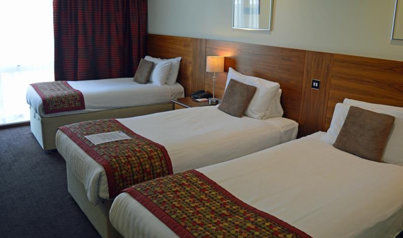 Best Western Kings Manor Hotel - Oda