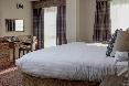 Best Western Kings Manor Hotel oda fotoğrafı