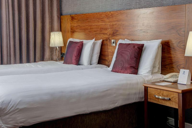 Best Western Kings Manor Hotel - Oda