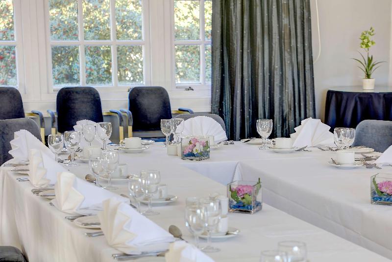 Best Western Kings Manor Hotel - Restoran