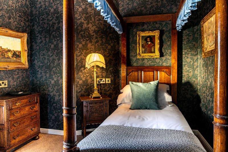 Melville Castle Hotel - Oda