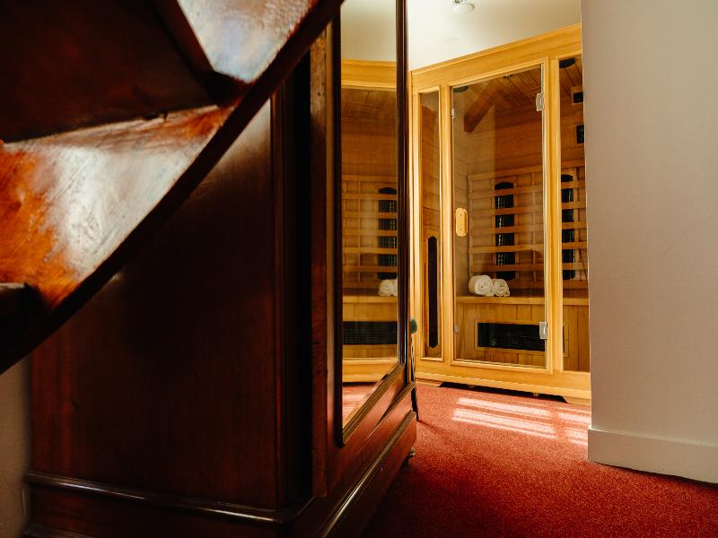 Ambassador City Centre Hotel - Oda