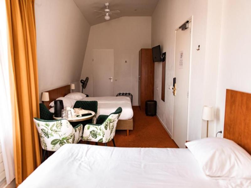 Ambassador City Centre Hotel - Oda
