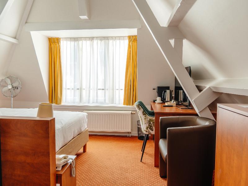 Ambassador City Centre Hotel - Oda