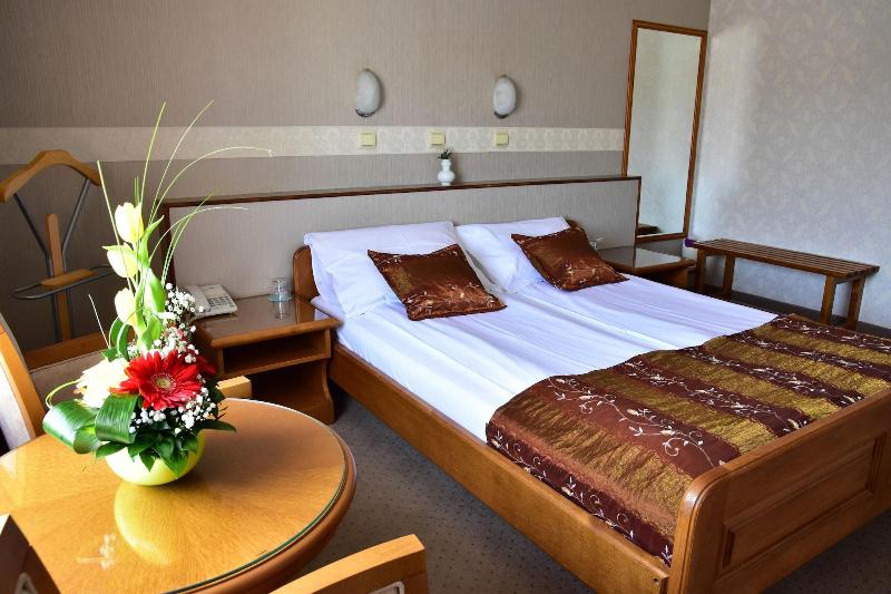 Garni Hotel Lav - Oda